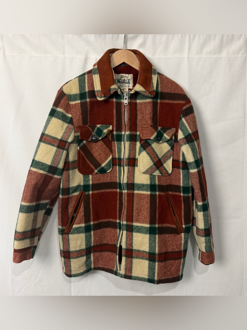 Vintage Woolrich Men’s Plaid Wool Blend Full Zip Lined Jacket Sz Medium